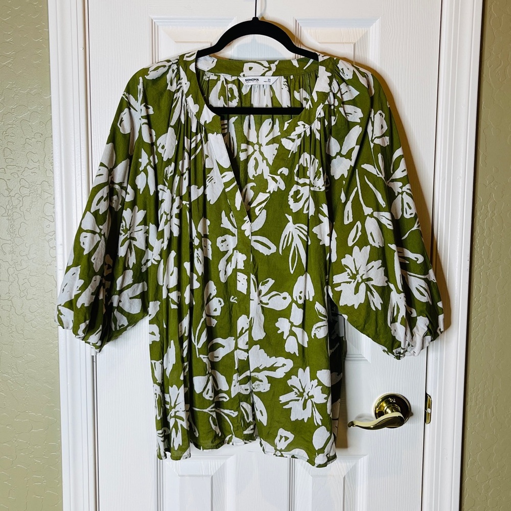 Sonoma Green Blouse with Relaxed Fit